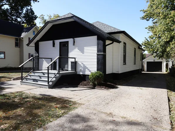 109 Cedar St, Boone, IA 50036