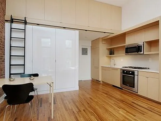 Rented by Corcoran | media 19