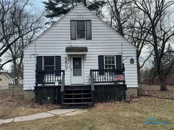 5743 Fryer Ave, Toledo, OH 43615