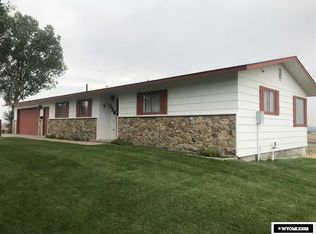 120 Airport Ave, Saratoga, WY 82331