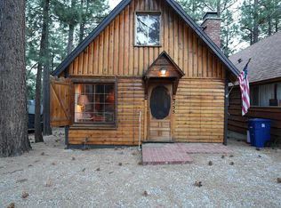 255 Pine Ln, Sugarloaf, CA 92386