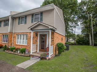 606 Sapphire Ln, Beckley, WV 25801