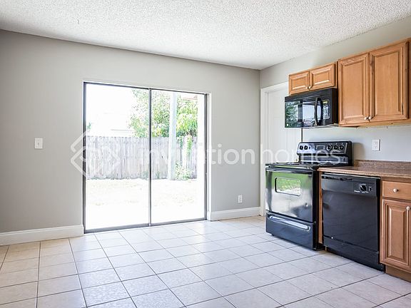 5th image of 5936 Ithaca Cir W