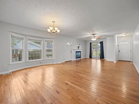 2nd image of 6800 Kingsgate Dr