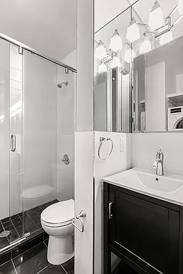 Rented by Warburg | media 16