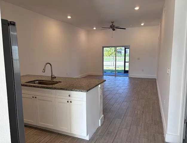 3 bed, 1650 sqft, $1,800 — Photo 3