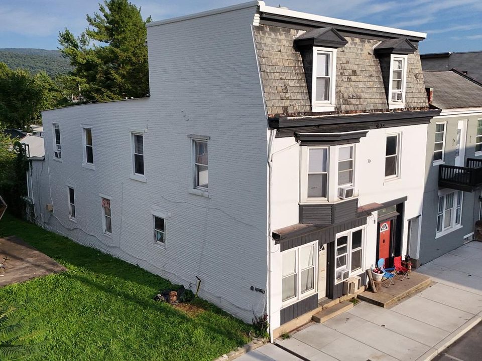 1st image of 128 Valley St