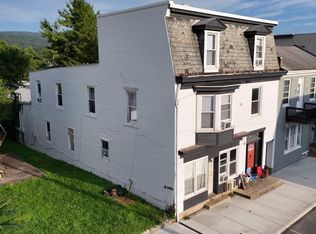 128 Valley St, Lewistown, PA 17044