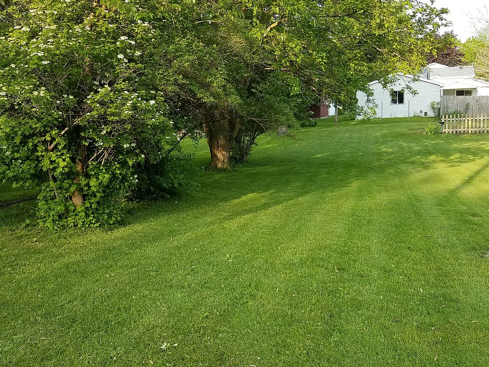 2nd image of 150 S 5th St