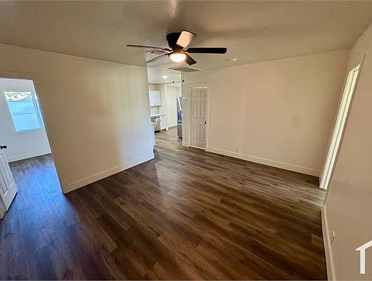 1st image of 1134 E Brown St #2