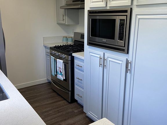 Kitchen (East Facing)