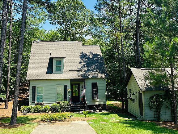 2nd image of 199 Camp Cir