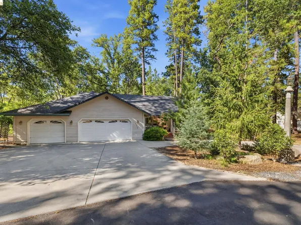 19015 Apple Valley Dr, Sonora, CA 95370