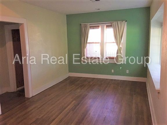 2nd image of 517 S Santa Fe Ave