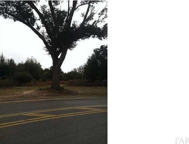 1st image of 1900 Twelve Oaks Dr