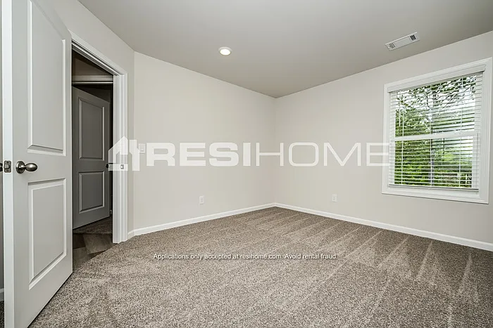 359 Porch View Ln — Photo 11