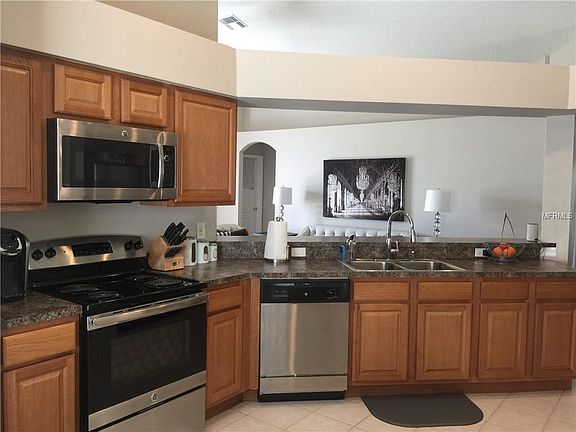 5th image of 31154 Harthorn Ct