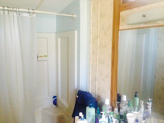 3rd image of 438 County Road 330b