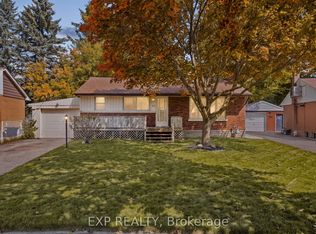 30 Gerard Ave, Kitchener, ON N2C2A1