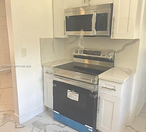 2nd image of 156 NW 88th St