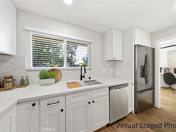 3rd image of 1413 Panorama Ridge Rd