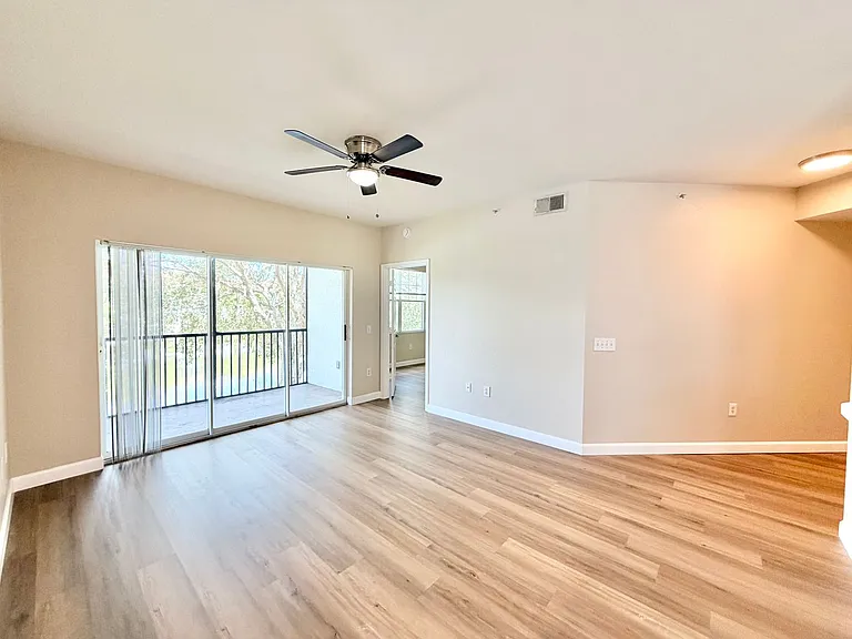 7925 Preserve Cir #328 — Photo 9