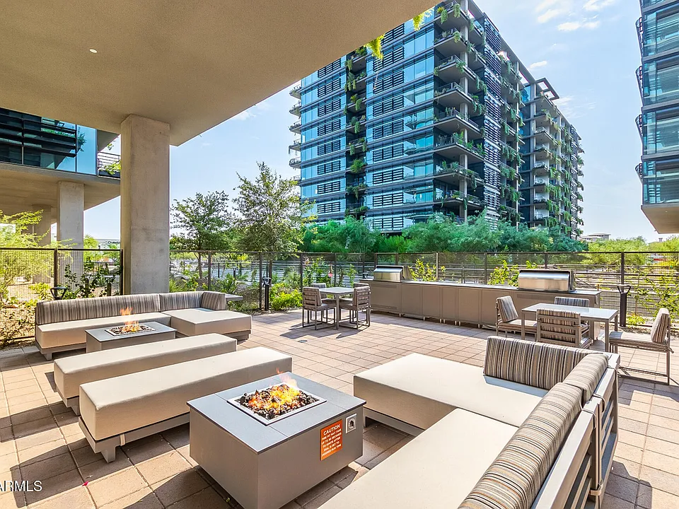 7180 E Kierland Blvd #201