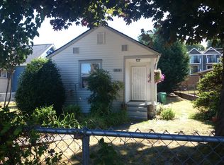 9234 36th Ave SW, Seattle, WA 98126