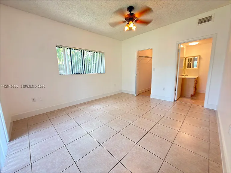 2550 SW 18th Ter #2201 — Photo 5