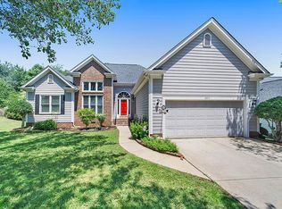 6613 Redbridge Tl, Charlotte, NC 28269