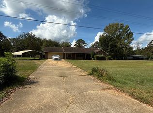 555 County Road 2208, Troy, AL 36079