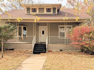 829 Sylvan St, Emporia, KS 66801