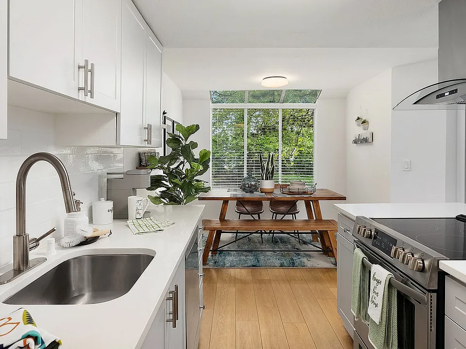Porchlight Apartments