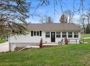 1515 N Eastman Rd, Edgerton, WI 53534