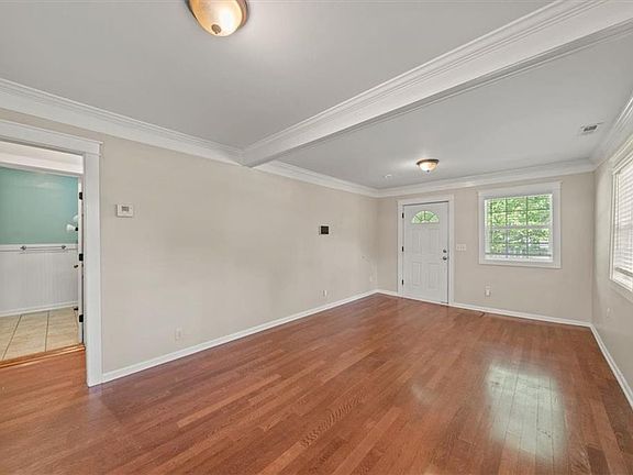 5th image of 9106 McGee St