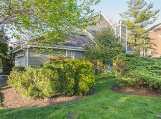 287 Araneo Dr, West Orange, NJ