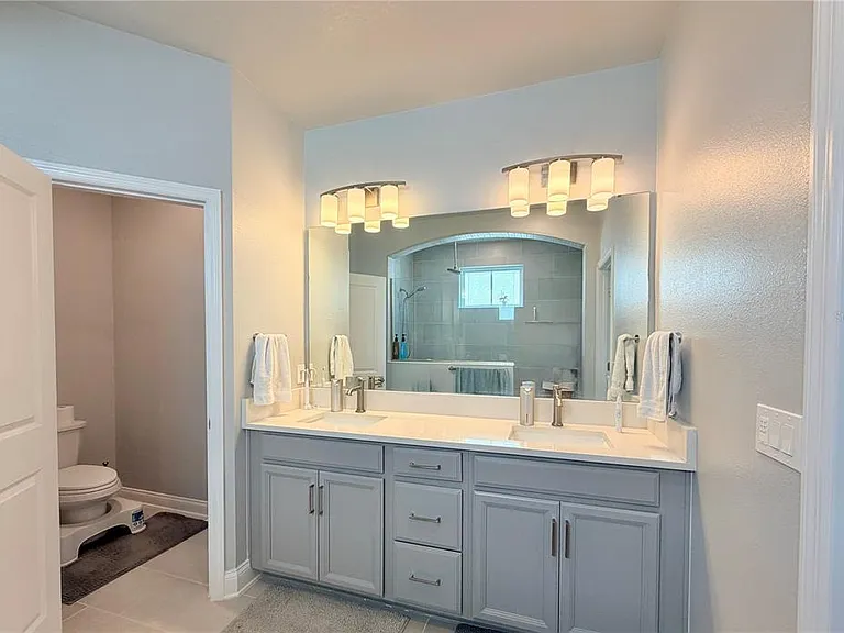 660 Rosewood Way — Photo 23