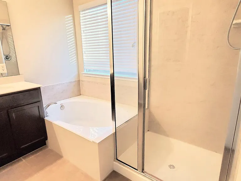 818 Hazels Way — Photo 10