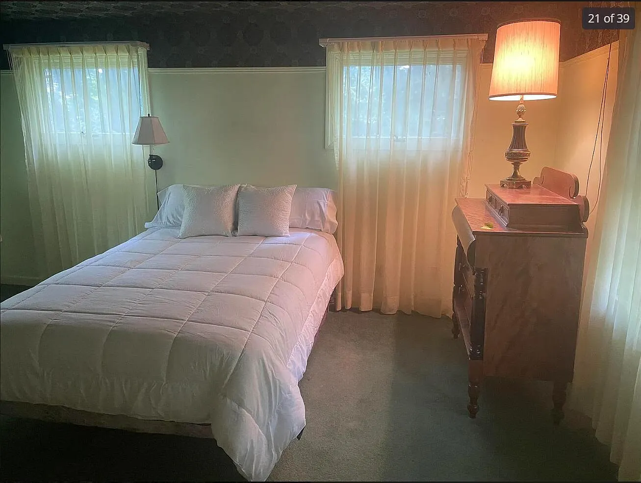 5 bed, 3000 sqft, $5,500 — Photo 4
