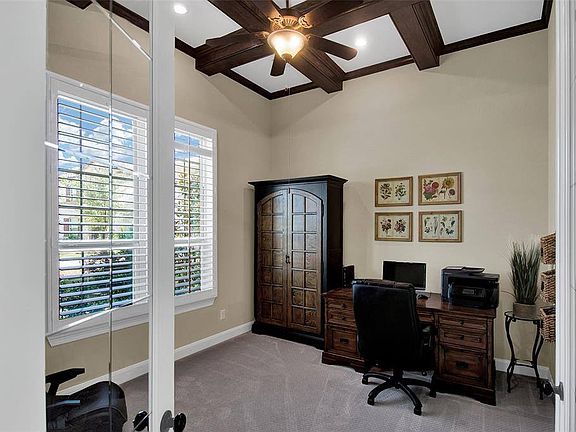 4th image of 10407 Lynn Manor Ct