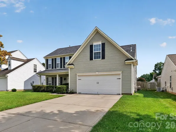 141 Crestwood Dr, Mount Holly, NC 28120