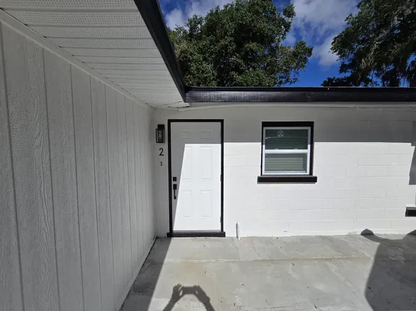 416 W Ianthe St #2, Tavares, FL 32778