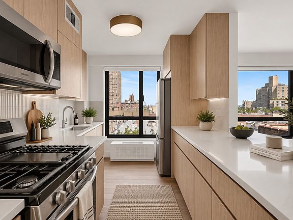 3rd image of 501 E 87th St APT 8B