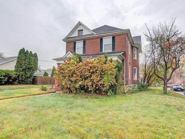 124 Carlyle Ave, Belleville, IL 62220