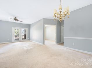 16312 Redstone Mountain Ln, Charlotte, NC 28277
