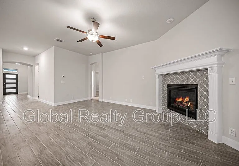 11518 Hollering Pass — Photo 8