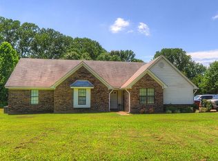 7475 Ward Rd, Millington, TN 38053