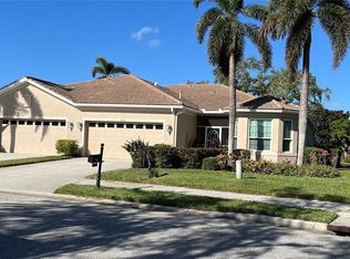 8119 Victoria Falls Cir, Sarasota, FL 34243