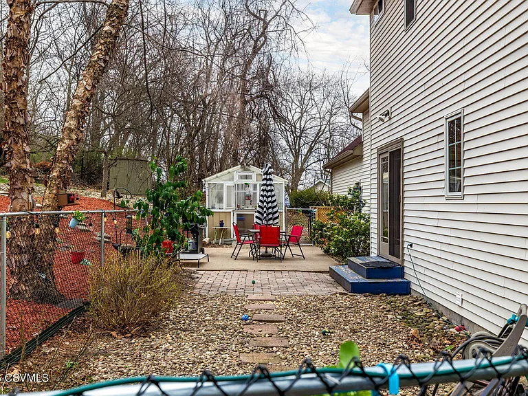 25 Wildwood Rd — Photo 38