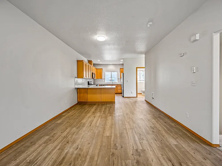 5603 SE 119th Ave — Photo 5